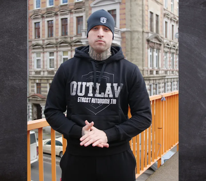 bluza_z_kapturem_street_a_1-33.webp Męskie Street Autonomy Bluzy>BLUZA Z KAPTUREM OUTLAW BLACK 2024