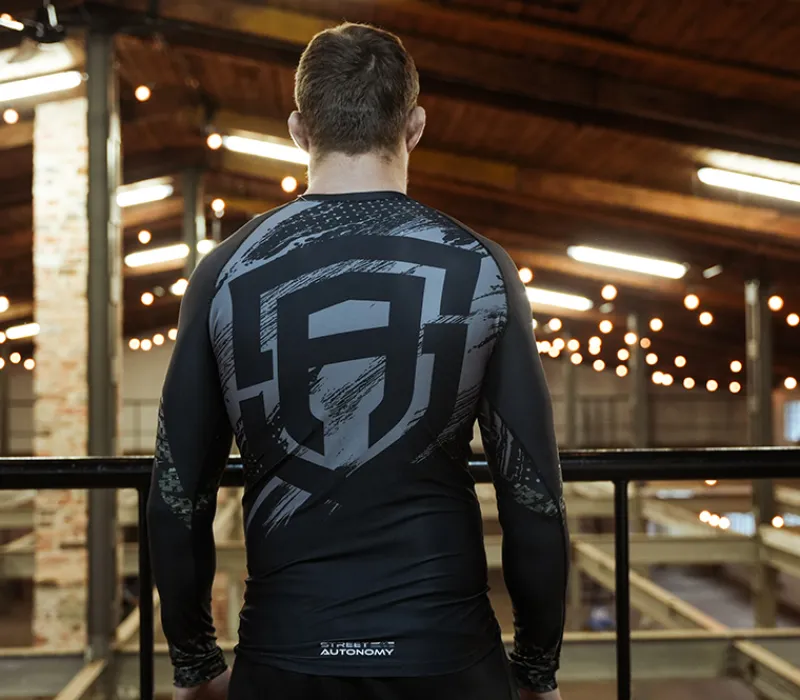 rashguard_long_street_aut_1-2.webp Męskie Street Autonomy Męskie>RASHGUARD LONG FORCE BLACK/GREEN 2022